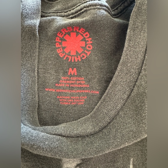 Red Hot Chili Peppers Unisex 2022 World Tour Graphic Band Tee Grunge Streetwear - Picture 9 of 9